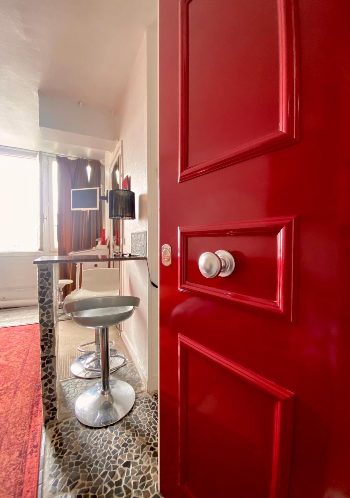 Studio Chic Paris Tour Eiffel Near Eiffel Tower 7Th Floor Екстериор снимка
